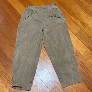 Vintage 50s Women’s Red Cross Czech army pants